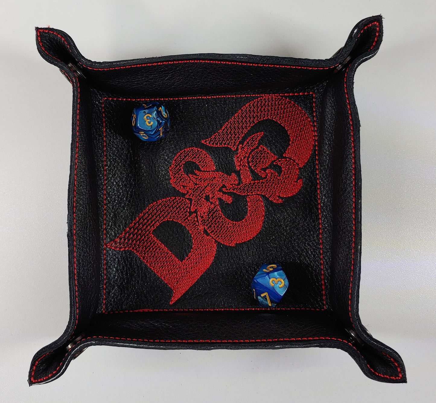 Dice Tray - 7" - Leather D&D